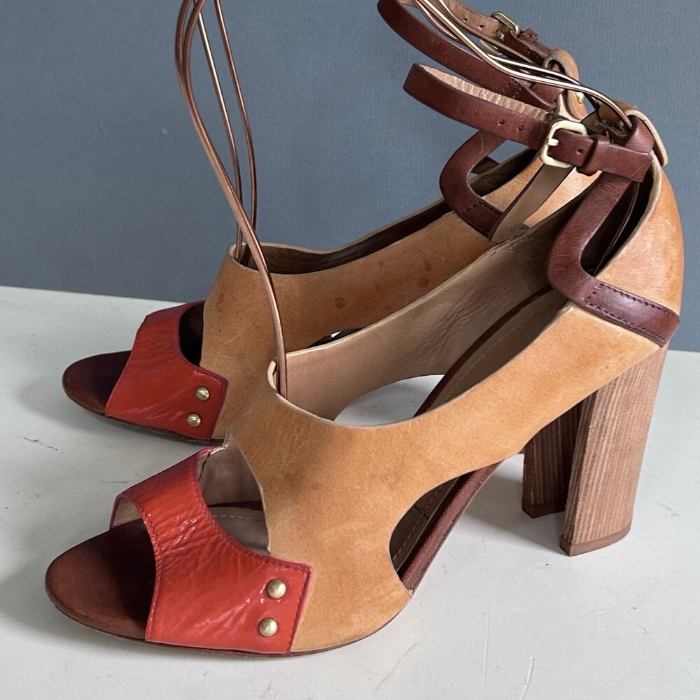 Sigerson Morrison heels size 9 colorblock orange wood Scandinavian studded MCM